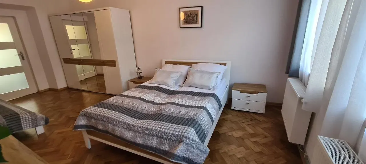 Apartament Zamkowa Street. *Wawel*Ice *Bulwary Wislane Apartment Krakow Poland